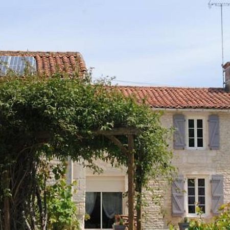 La Poussardiere Saint-Martin-sous-Mouzeuil Zewnętrze zdjęcie